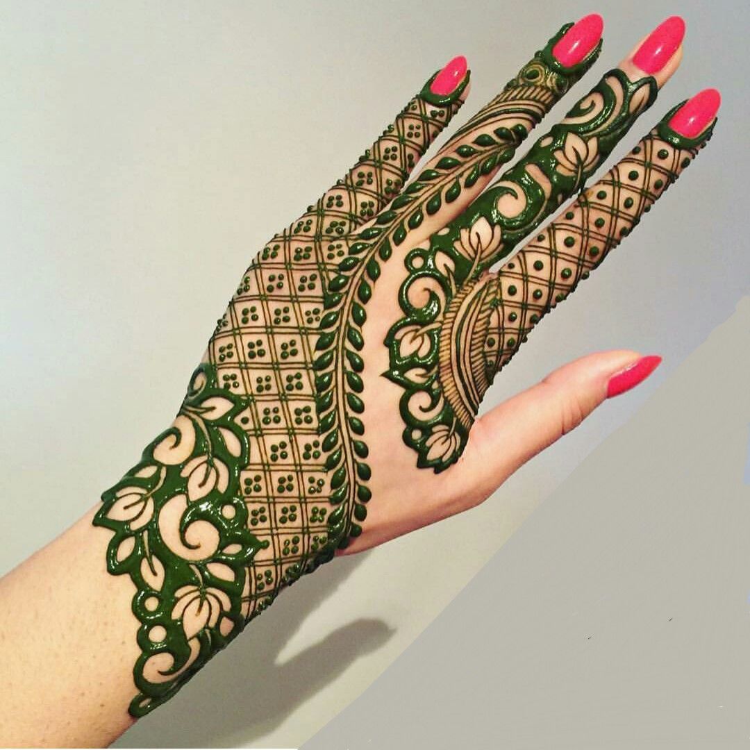 Complete Back Hand Arabic Mehndi Design