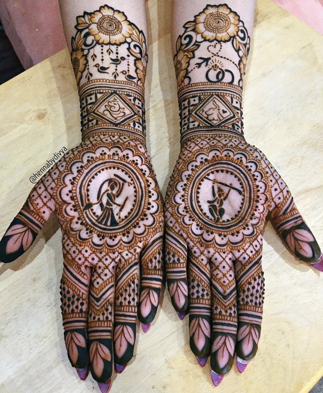 Traditional Mehendi Design